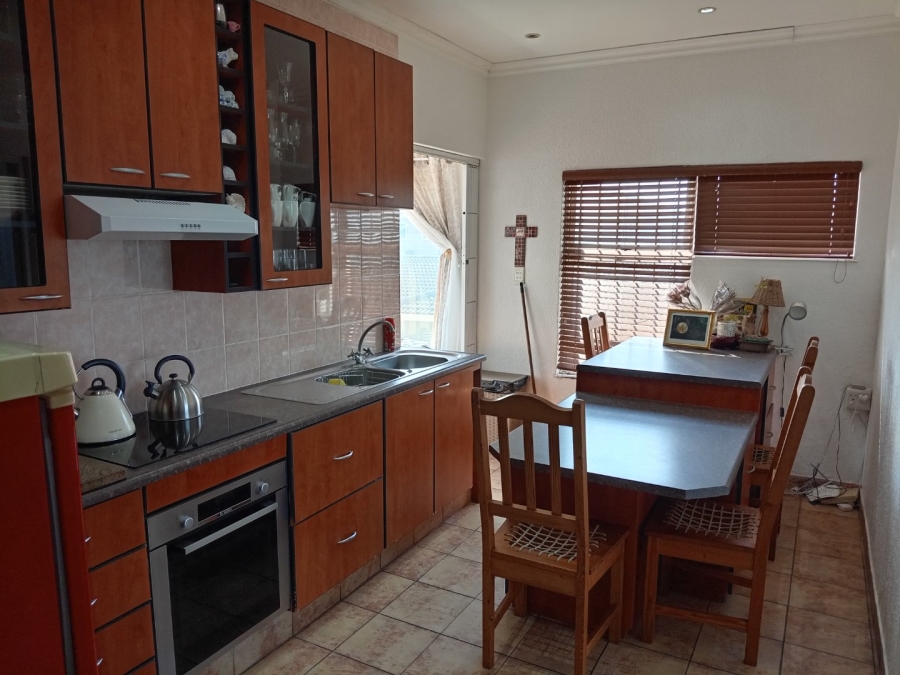 8 Bedroom Property for Sale in St Michaels On Sea KwaZulu-Natal