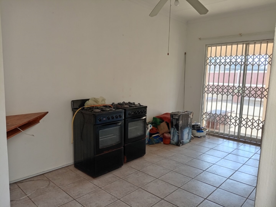 8 Bedroom Property for Sale in St Michaels On Sea KwaZulu-Natal