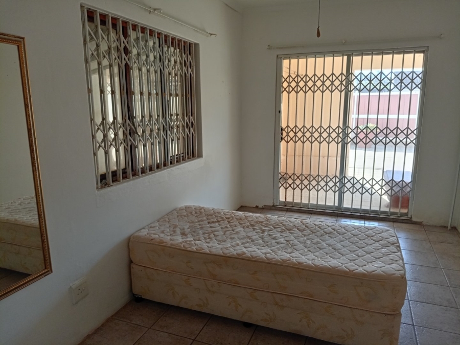 8 Bedroom Property for Sale in St Michaels On Sea KwaZulu-Natal