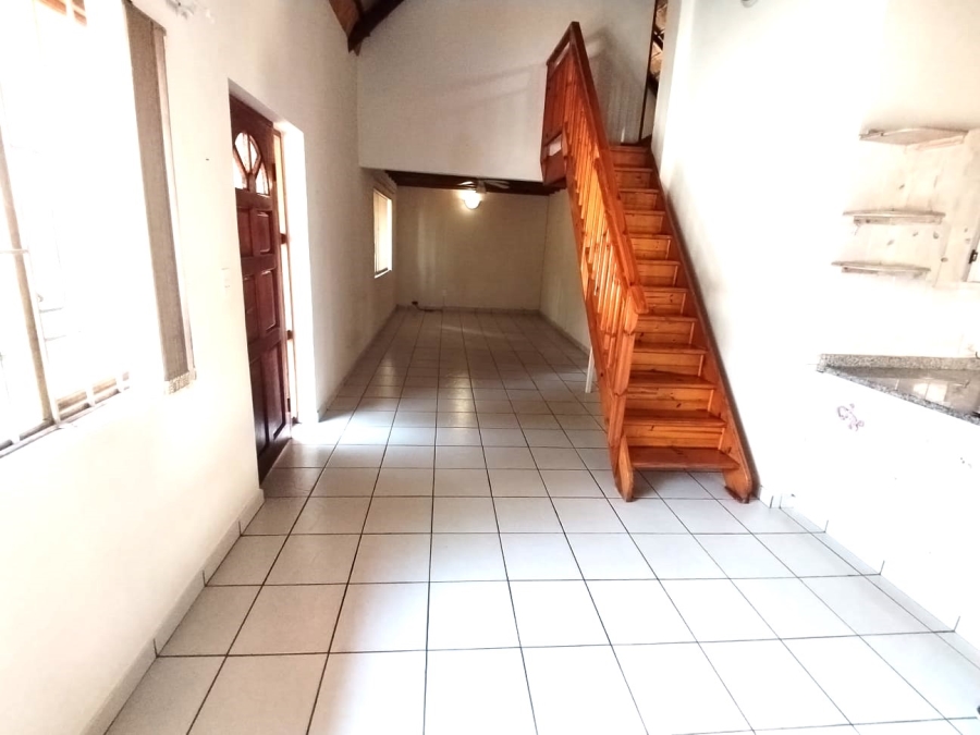 2 Bedroom Property for Sale in Southport KwaZulu-Natal