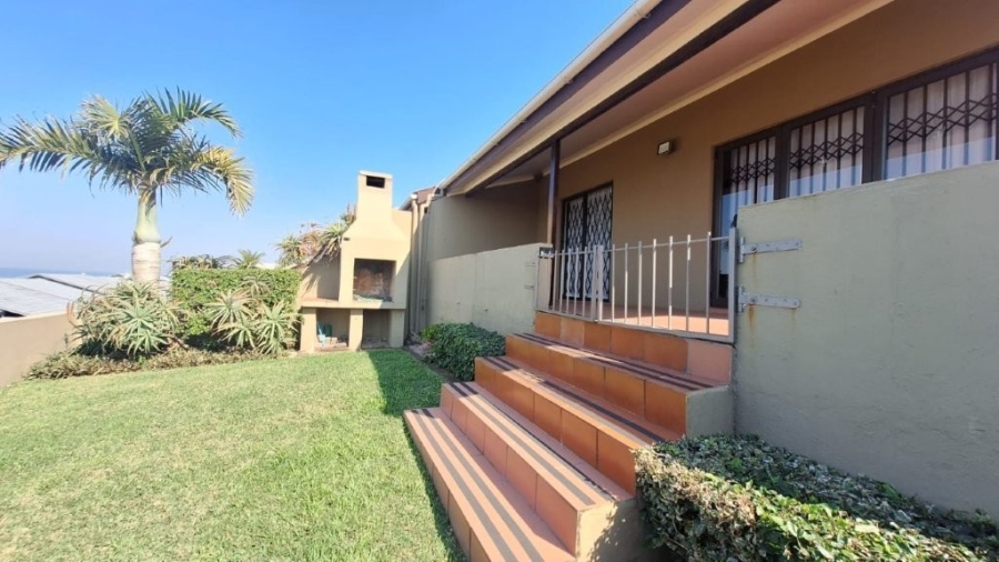 2 Bedroom Property for Sale in Hibberdene KwaZulu-Natal