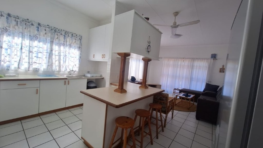 2 Bedroom Property for Sale in Hibberdene KwaZulu-Natal