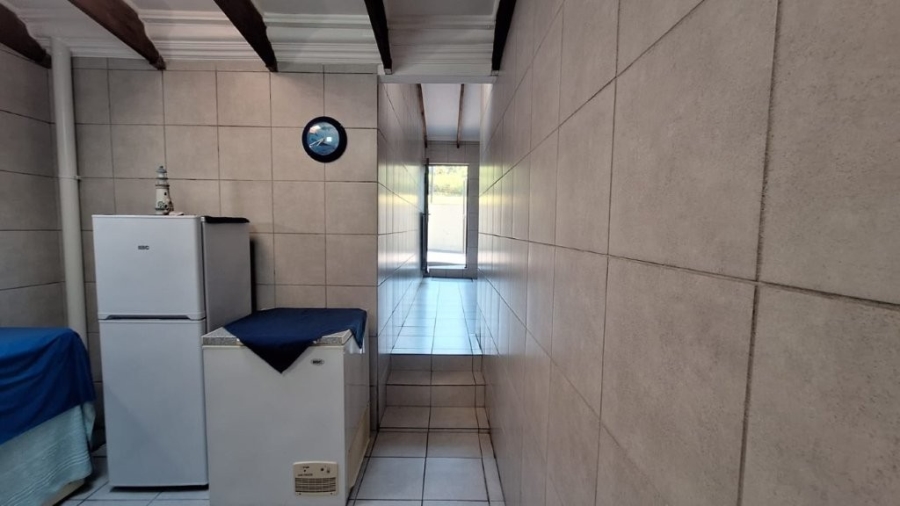 2 Bedroom Property for Sale in Hibberdene KwaZulu-Natal