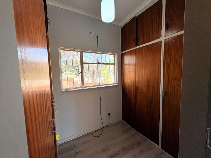 3 Bedroom Property for Sale in Huttenheights KwaZulu-Natal