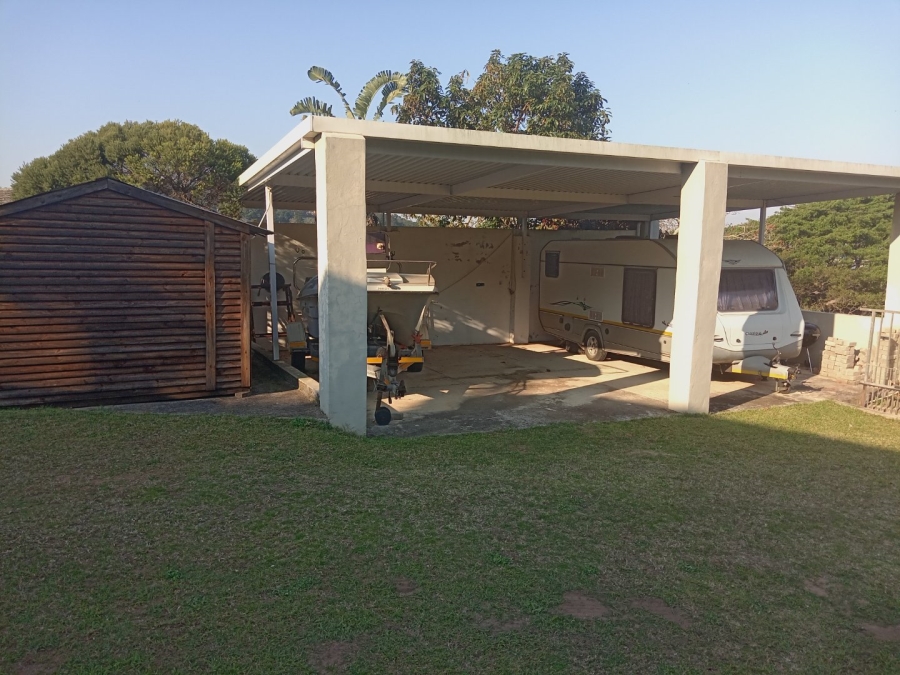 3 Bedroom Property for Sale in St Michaels On Sea KwaZulu-Natal