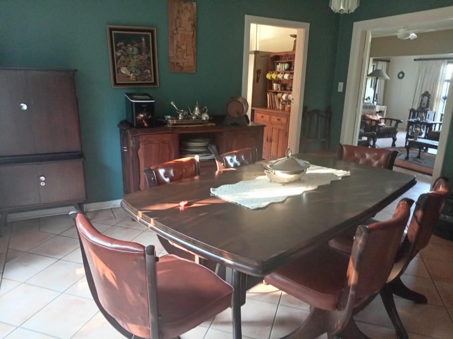 3 Bedroom Property for Sale in St Michaels On Sea KwaZulu-Natal