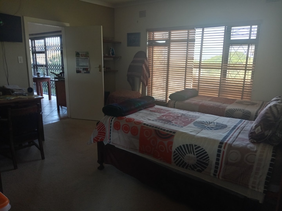 3 Bedroom Property for Sale in St Michaels On Sea KwaZulu-Natal