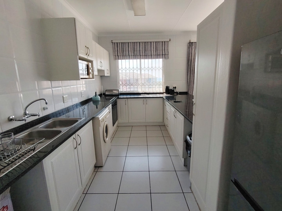 3 Bedroom Property for Sale in St Michaels On Sea KwaZulu-Natal