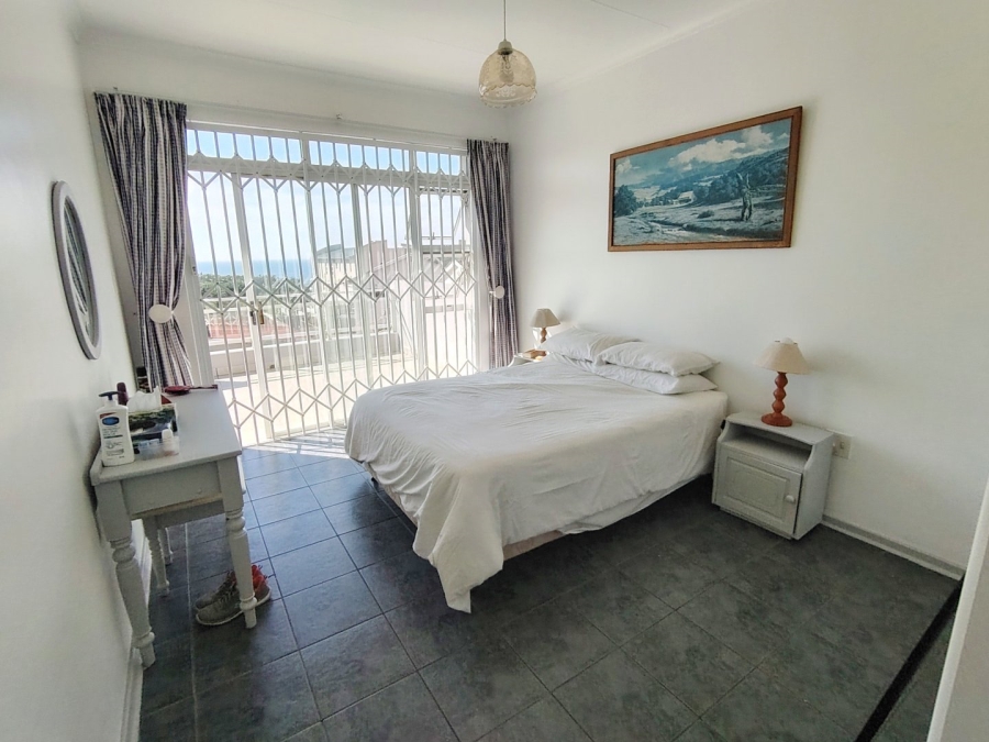 3 Bedroom Property for Sale in St Michaels On Sea KwaZulu-Natal