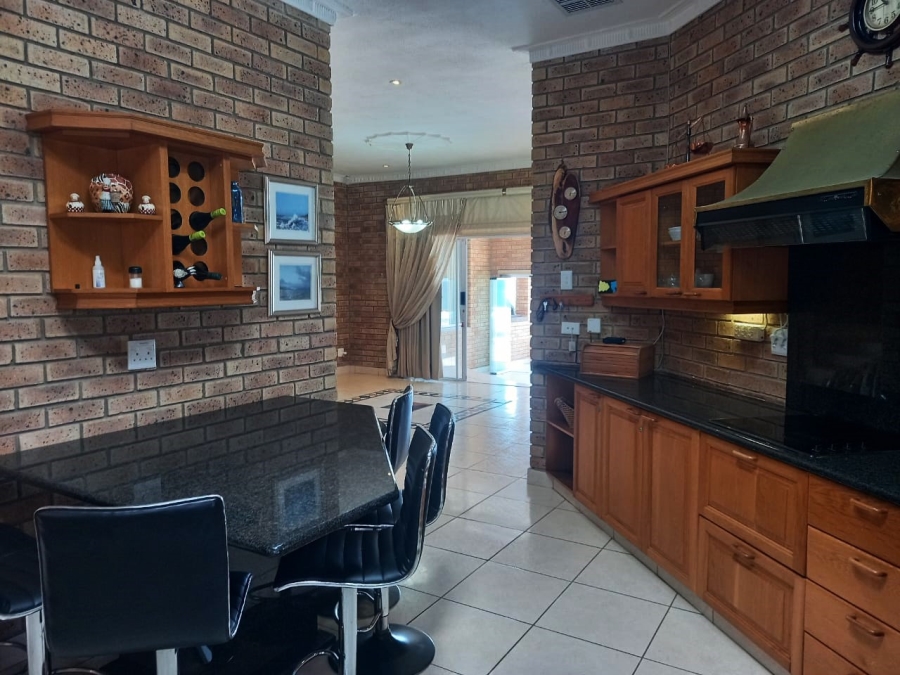 4 Bedroom Property for Sale in Shelly Beach KwaZulu-Natal