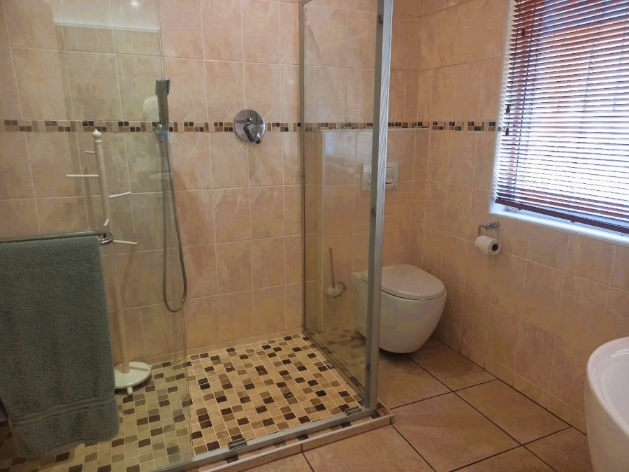 4 Bedroom Property for Sale in Shelly Beach KwaZulu-Natal