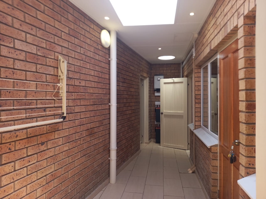 4 Bedroom Property for Sale in Shelly Beach KwaZulu-Natal