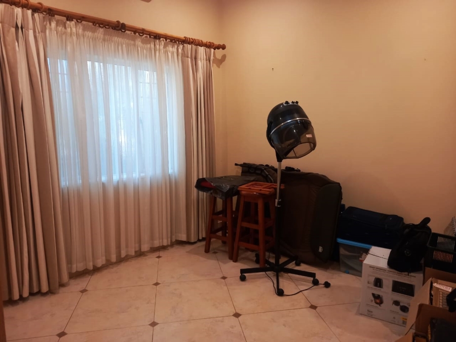 4 Bedroom Property for Sale in Shelly Beach KwaZulu-Natal