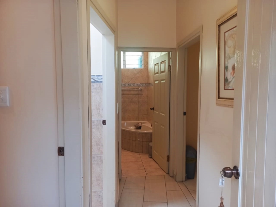 4 Bedroom Property for Sale in Shelly Beach KwaZulu-Natal