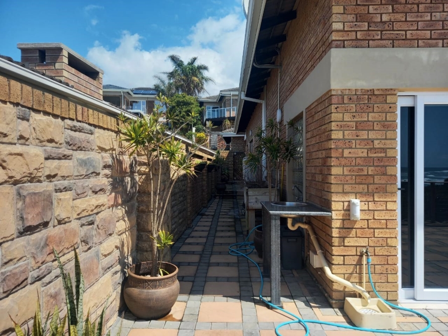 4 Bedroom Property for Sale in Shelly Beach KwaZulu-Natal