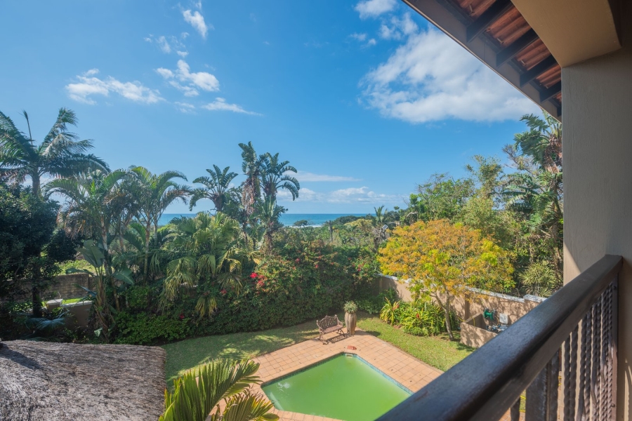 5 Bedroom Property for Sale in Umtentweni KwaZulu-Natal