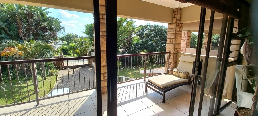 5 Bedroom Property for Sale in Umtentweni KwaZulu-Natal