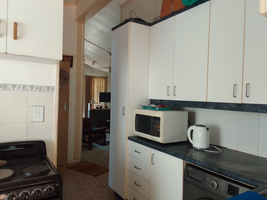 2 Bedroom Property for Sale in Hibberdene KwaZulu-Natal