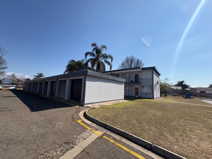 1 Bedroom Property for Sale in Barry Hertzog Park KwaZulu-Natal