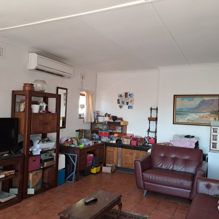 3 Bedroom Property for Sale in Scottburgh Central KwaZulu-Natal