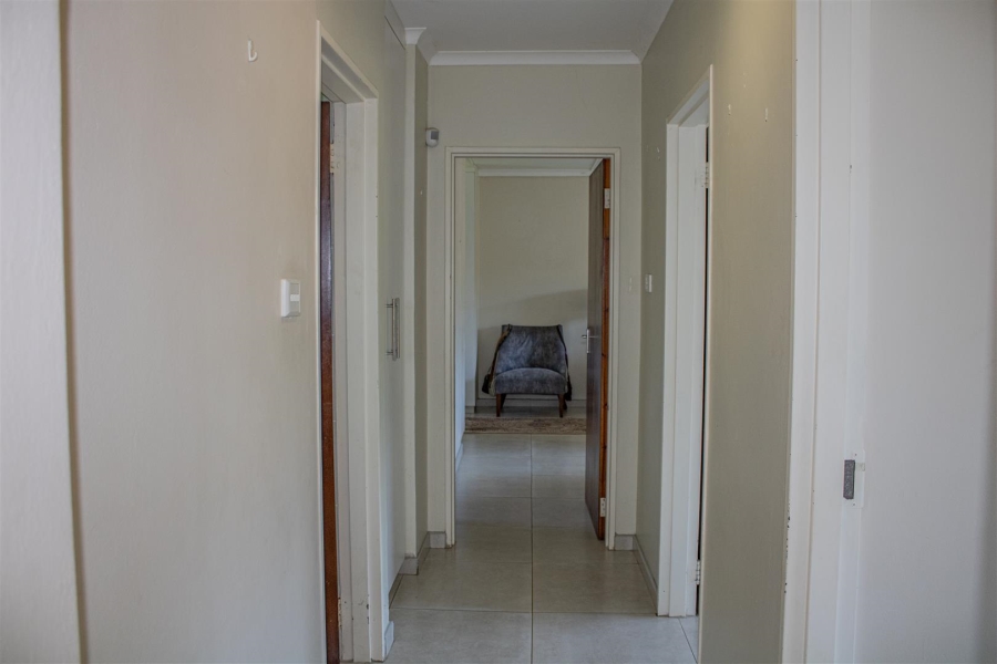 3 Bedroom Property for Sale in Margate KwaZulu-Natal