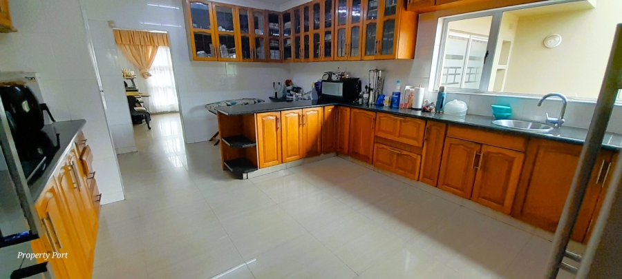 4 Bedroom Property for Sale in Oslo Beach KwaZulu-Natal