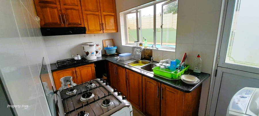 4 Bedroom Property for Sale in Oslo Beach KwaZulu-Natal