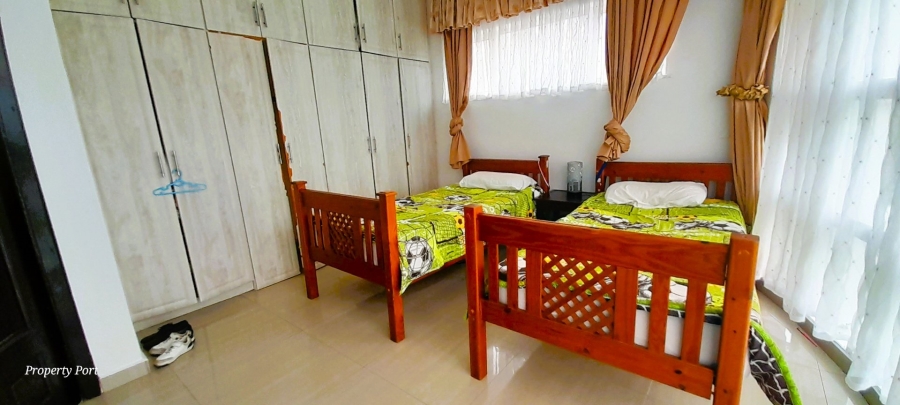4 Bedroom Property for Sale in Oslo Beach KwaZulu-Natal