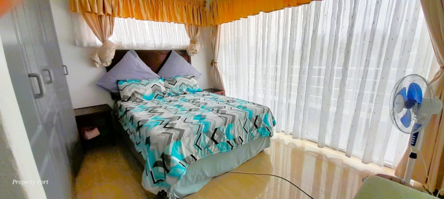 4 Bedroom Property for Sale in Oslo Beach KwaZulu-Natal