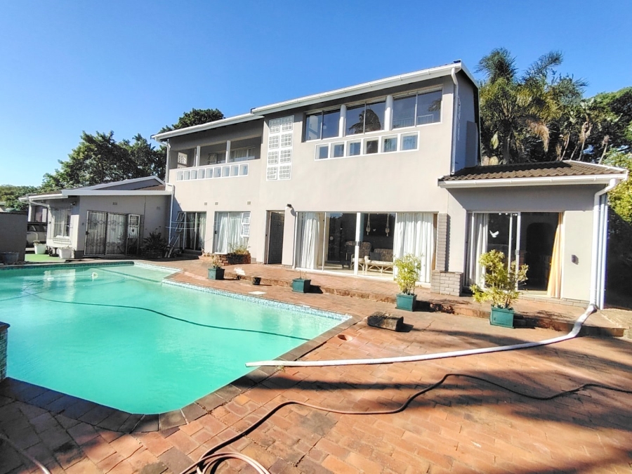 7 Bedroom Property for Sale in Uvongo KwaZulu-Natal