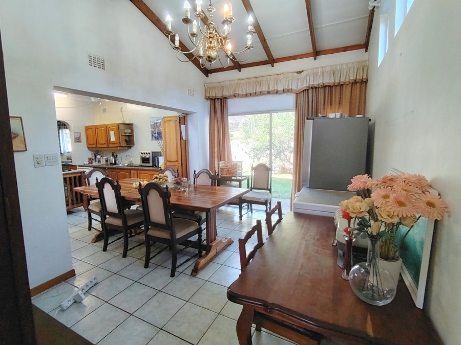 7 Bedroom Property for Sale in Uvongo KwaZulu-Natal