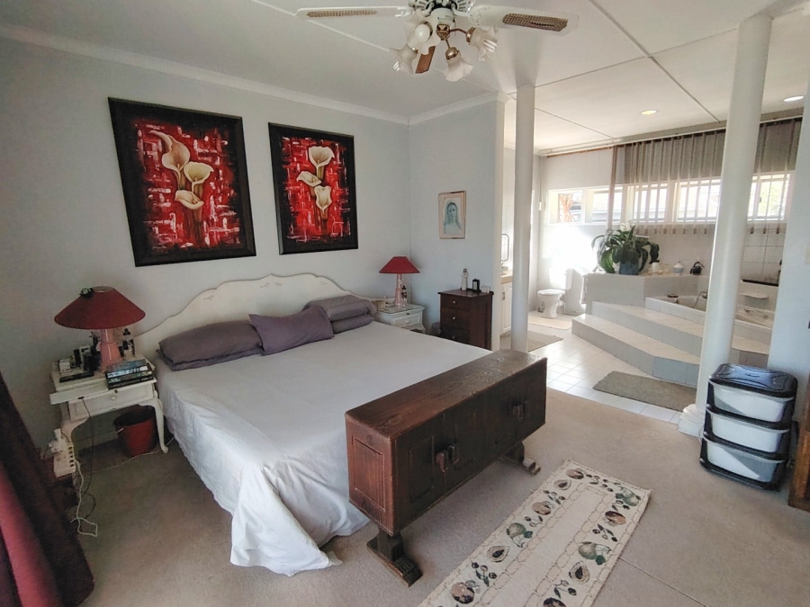 7 Bedroom Property for Sale in Uvongo KwaZulu-Natal