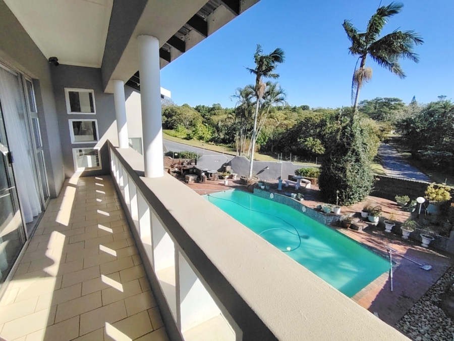 7 Bedroom Property for Sale in Uvongo KwaZulu-Natal