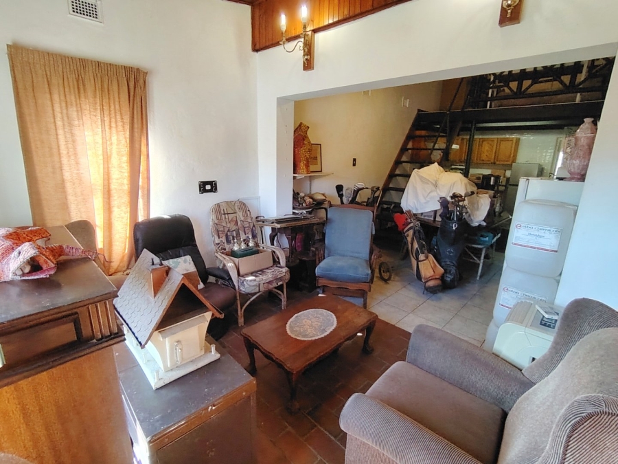7 Bedroom Property for Sale in Uvongo KwaZulu-Natal