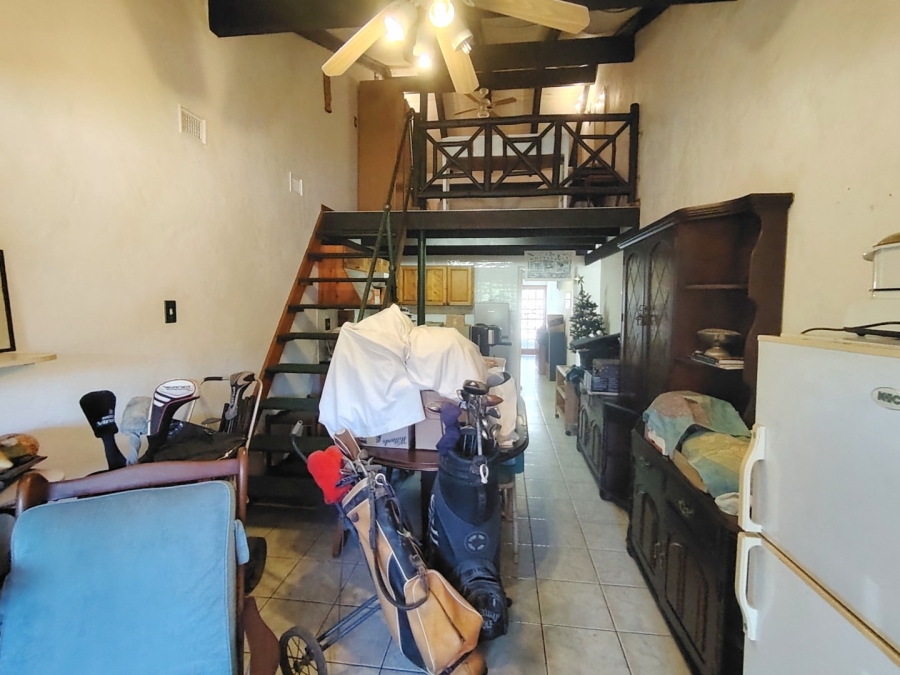7 Bedroom Property for Sale in Uvongo KwaZulu-Natal