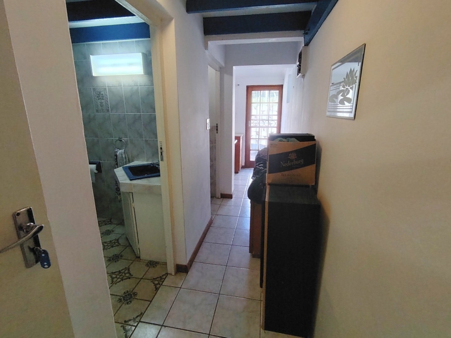 7 Bedroom Property for Sale in Uvongo KwaZulu-Natal