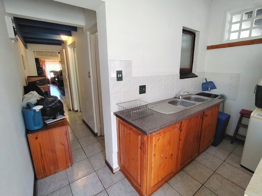 7 Bedroom Property for Sale in Uvongo KwaZulu-Natal