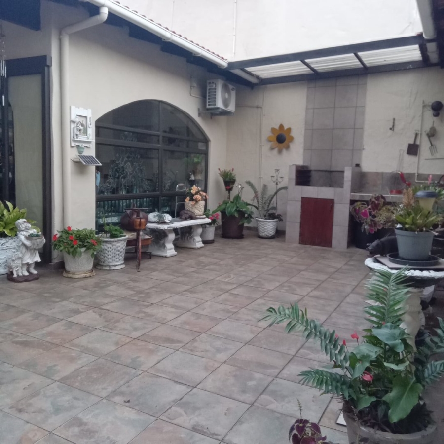 3 Bedroom Property for Sale in Margate KwaZulu-Natal