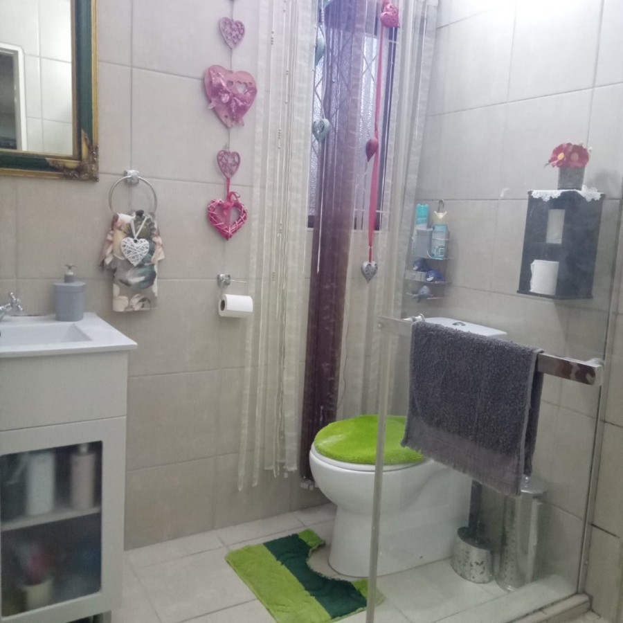 3 Bedroom Property for Sale in Margate KwaZulu-Natal
