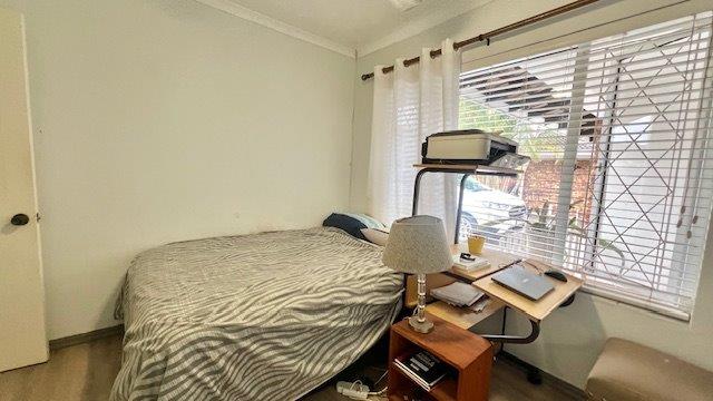 2 Bedroom Property for Sale in Uvongo KwaZulu-Natal