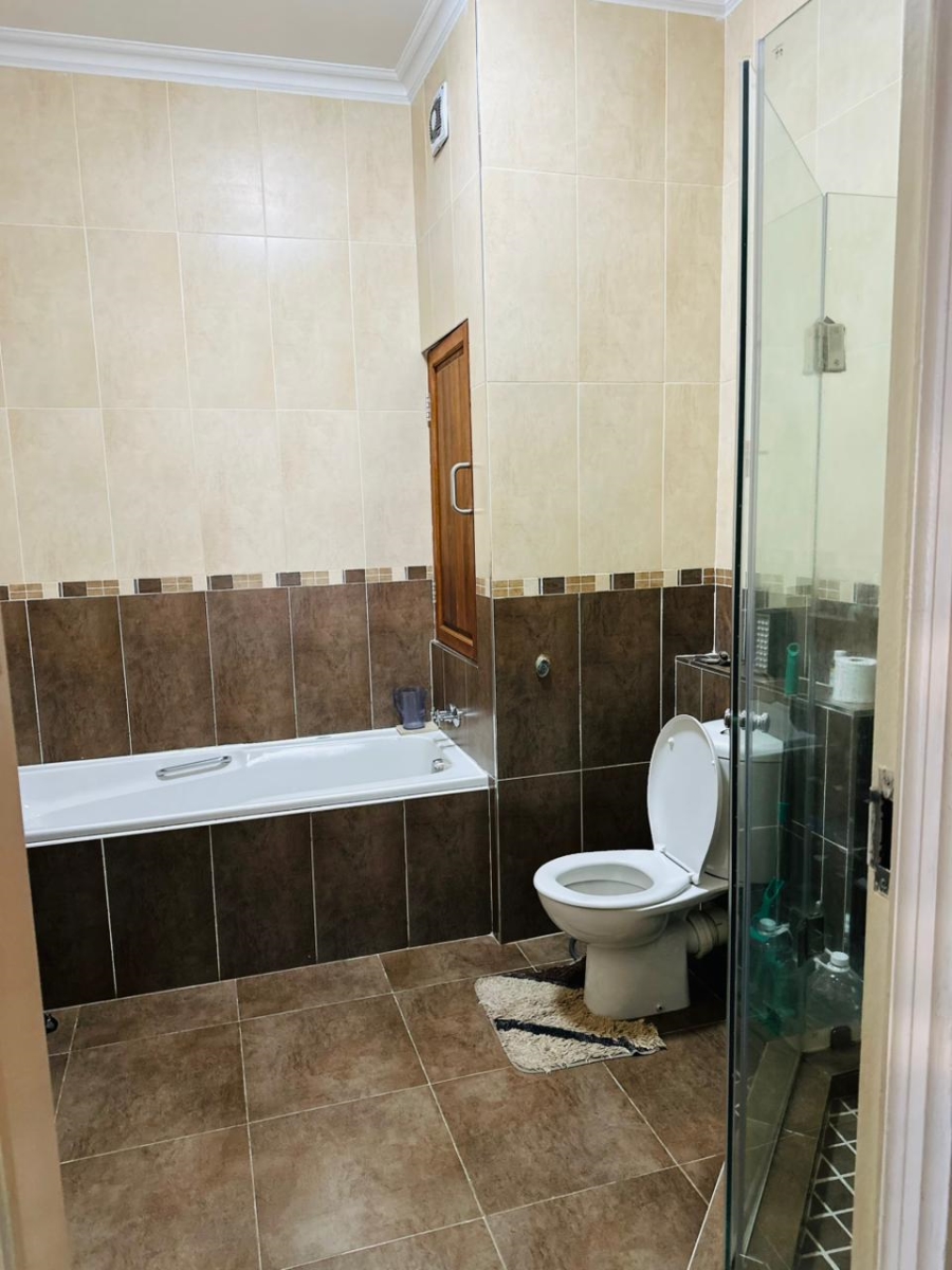 4 Bedroom Property for Sale in Umhlanga Ridge KwaZulu-Natal