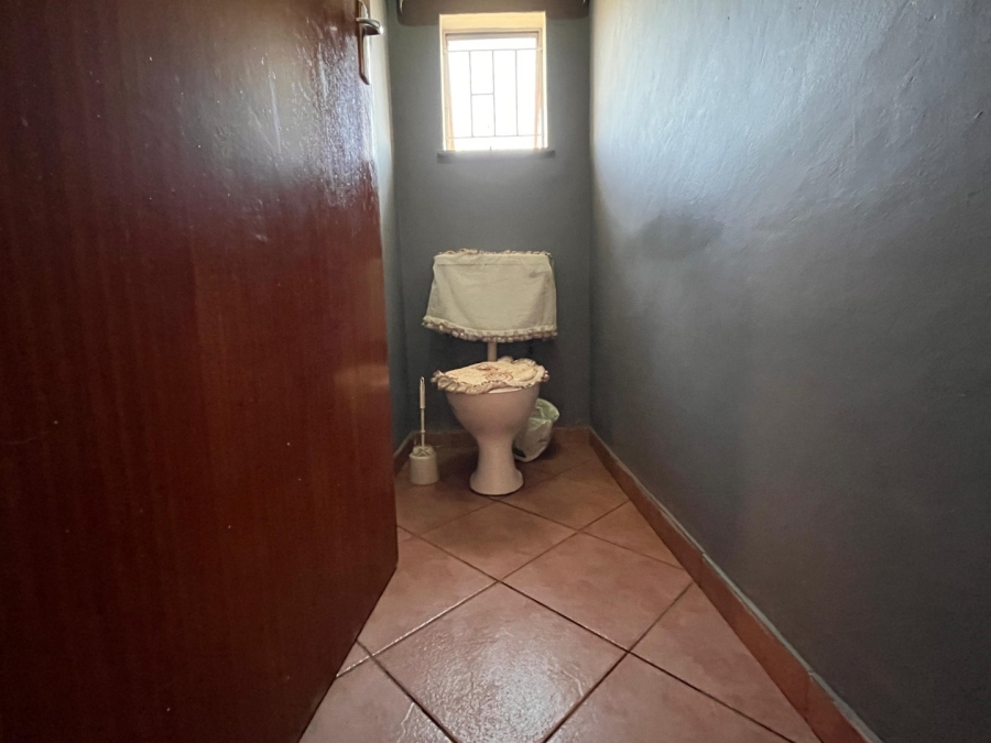 3 Bedroom Property for Sale in Sunset View KwaZulu-Natal