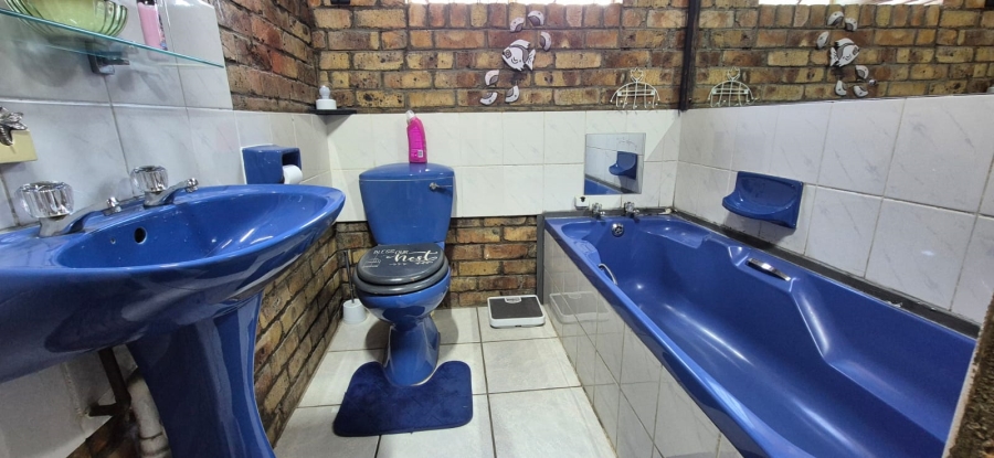 3 Bedroom Property for Sale in Huttenheights KwaZulu-Natal