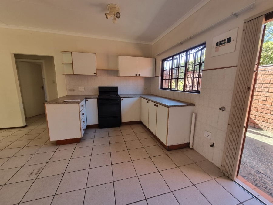 3 Bedroom Property for Sale in Umtentweni KwaZulu-Natal
