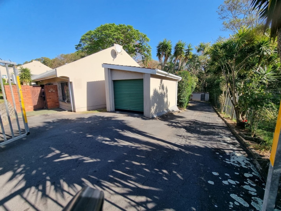 3 Bedroom Property for Sale in Umtentweni KwaZulu-Natal
