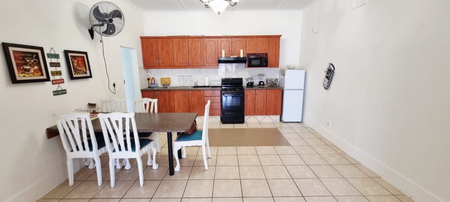 3 Bedroom Property for Sale in Uvongo Beach KwaZulu-Natal