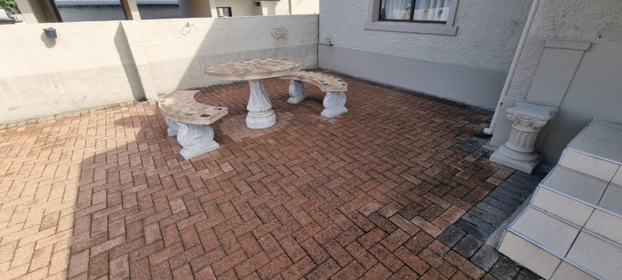 3 Bedroom Property for Sale in Uvongo Beach KwaZulu-Natal