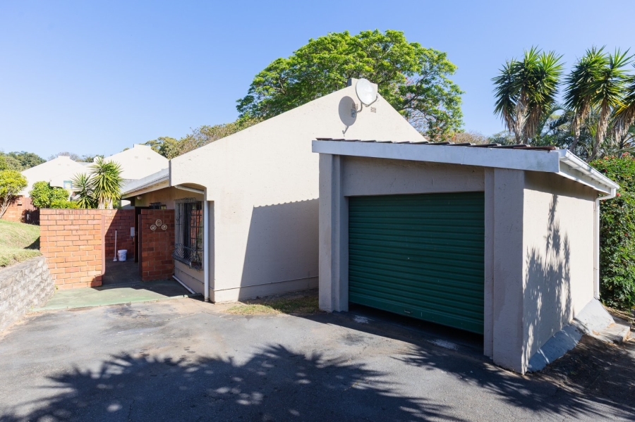 3 Bedroom Property for Sale in Umtentweni KwaZulu-Natal