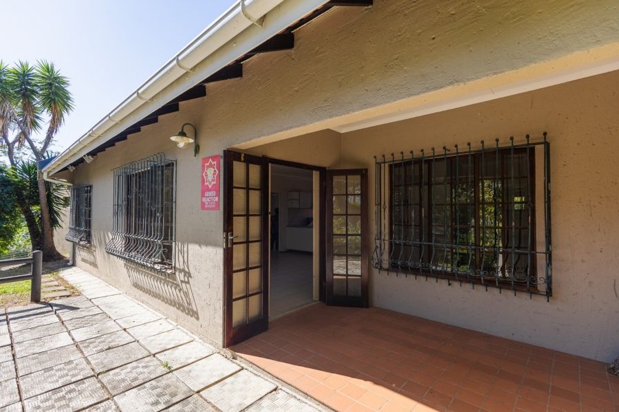 3 Bedroom Property for Sale in Umtentweni KwaZulu-Natal