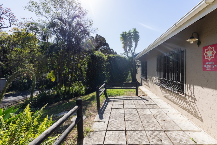 3 Bedroom Property for Sale in Umtentweni KwaZulu-Natal